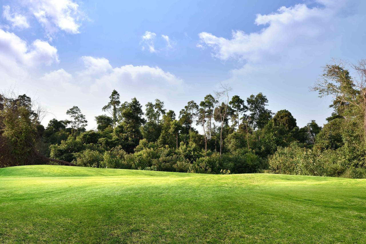 Lakeview Terrace Resort Pengerang Bagian luar foto